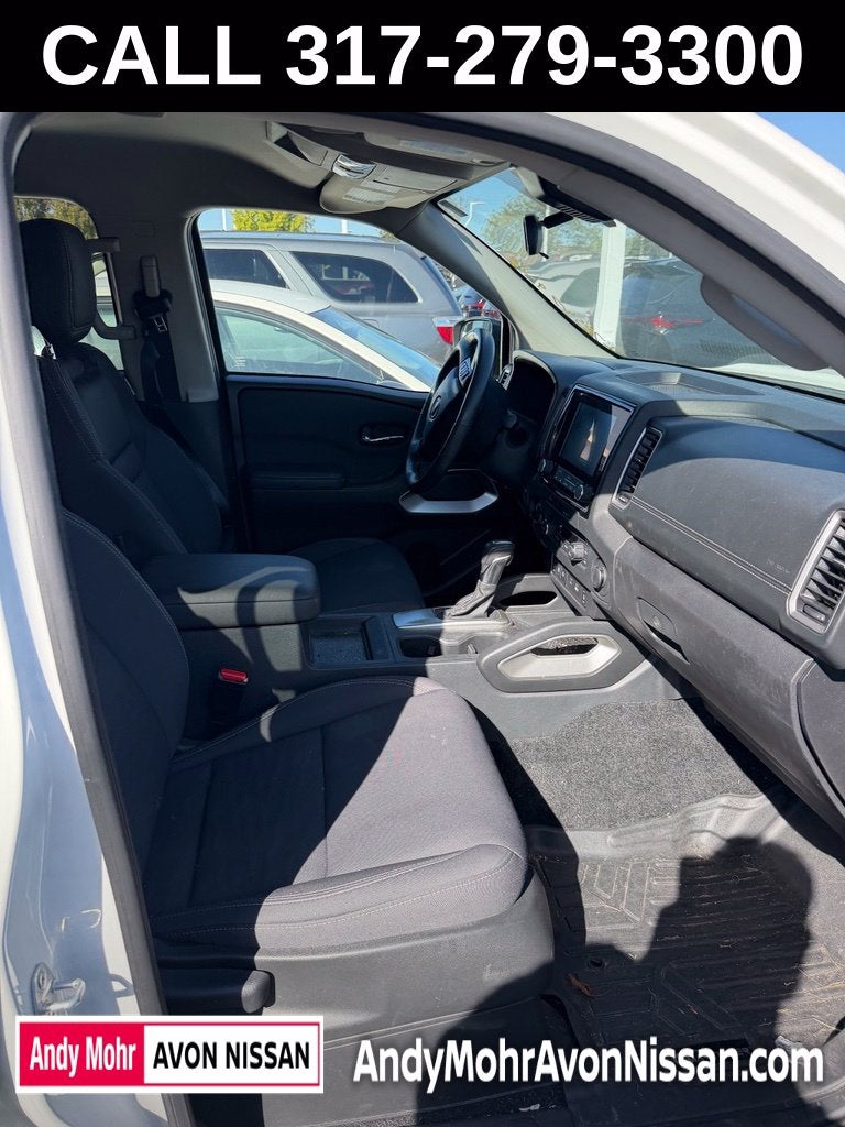 2024 Nissan Frontier SV