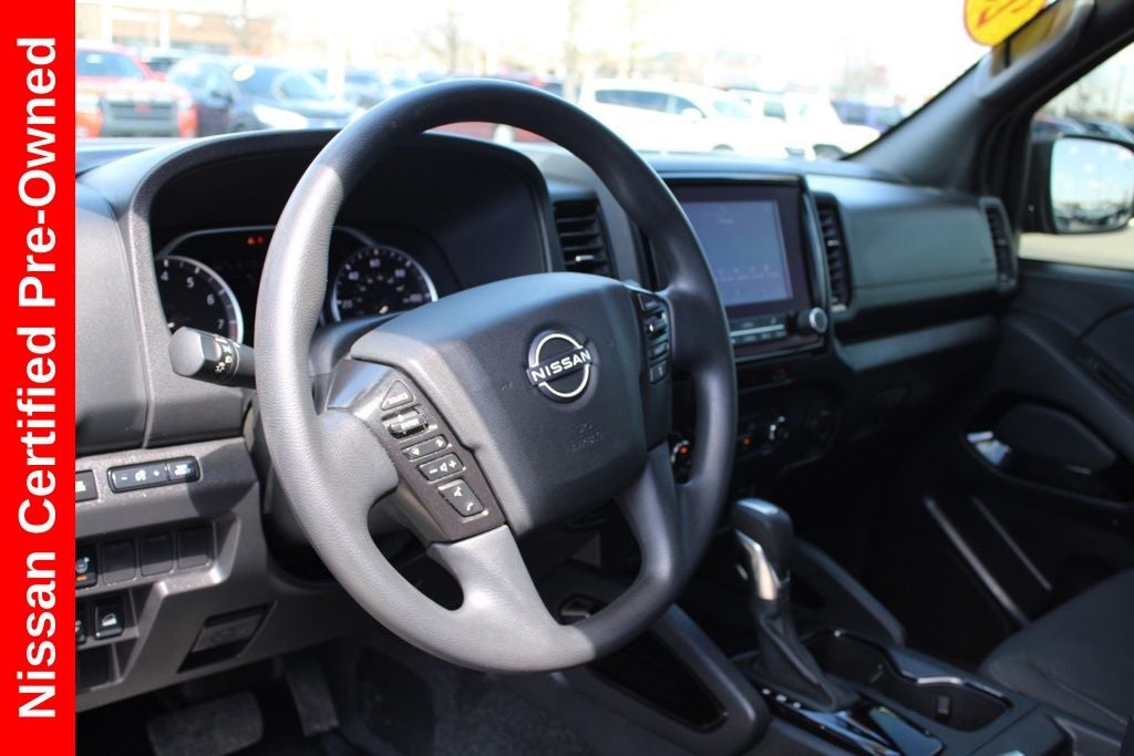 2023 Nissan Frontier SV