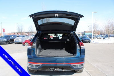 2022 Volkswagen Atlas Cross Sport 3.6L V6 SEL Premium R-Line