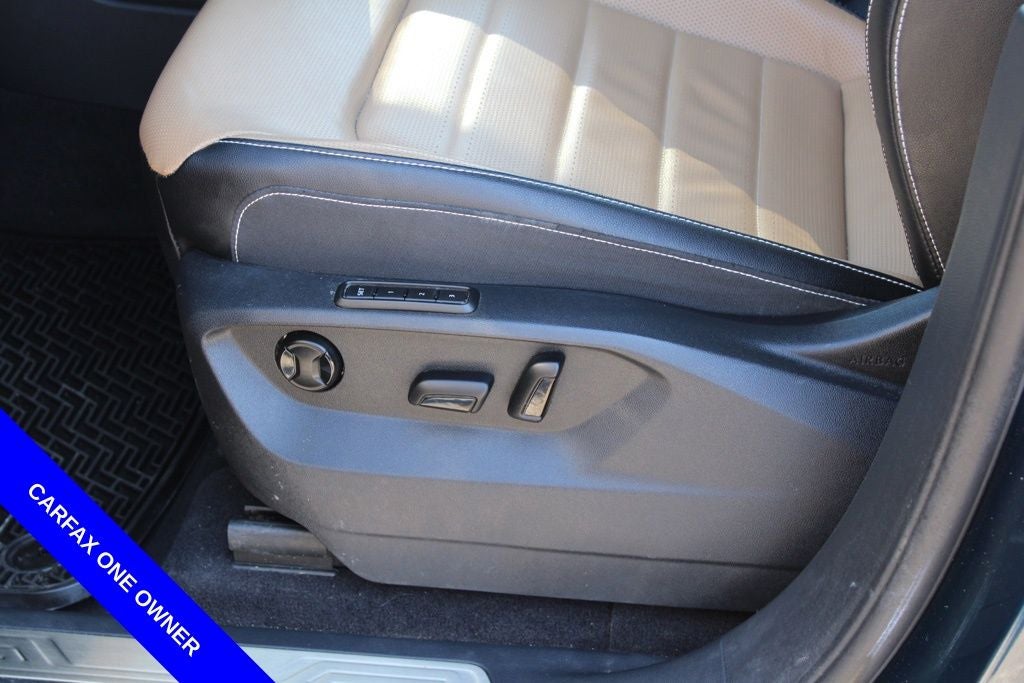 2022 Volkswagen Atlas Cross Sport 3.6L V6 SEL Premium R-Line