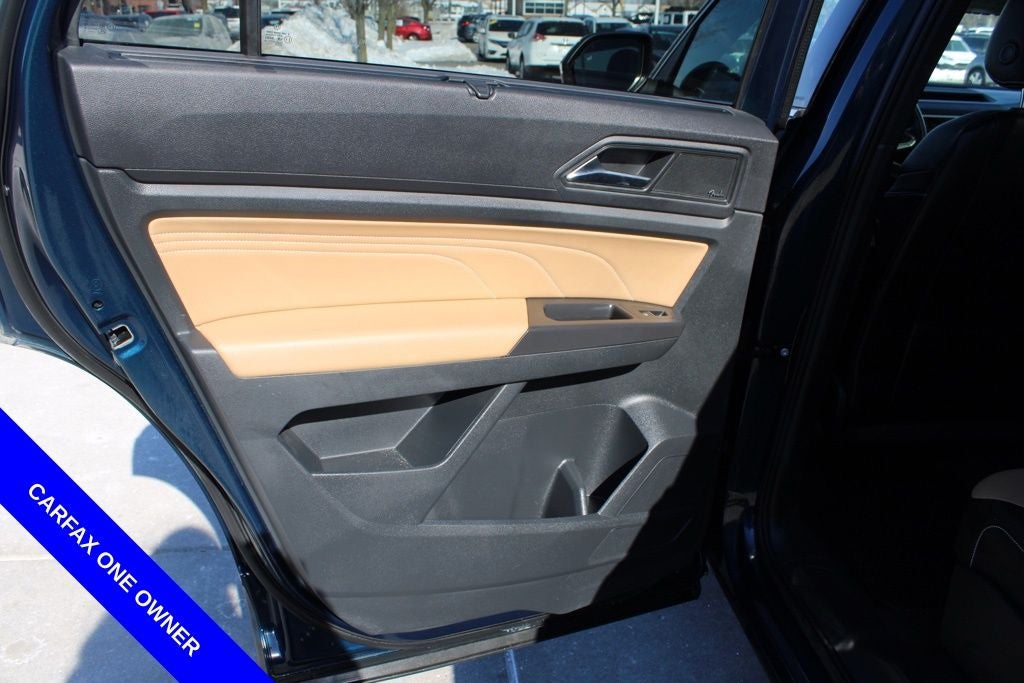 2022 Volkswagen Atlas Cross Sport 3.6L V6 SEL Premium R-Line