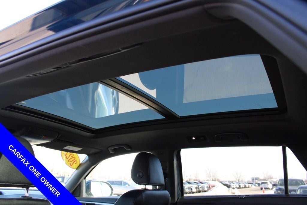 2022 Volkswagen Atlas Cross Sport 3.6L V6 SEL Premium R-Line