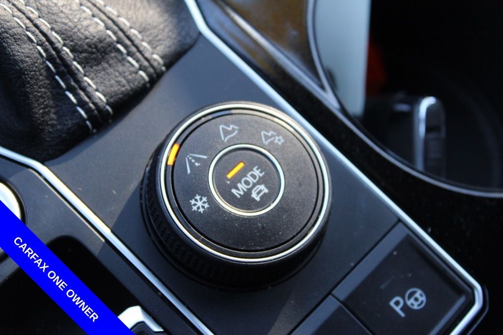 2022 Volkswagen Atlas Cross Sport 3.6L V6 SEL Premium R-Line