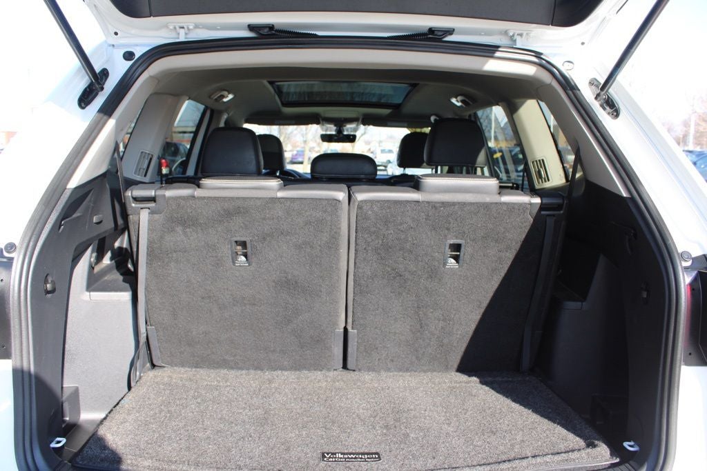 2022 Volkswagen Atlas 3.6L V6 SE w/Technology