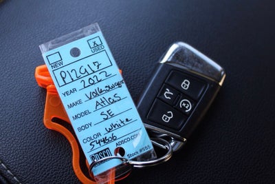 2022 Volkswagen Atlas 3.6L V6 SE w/Technology