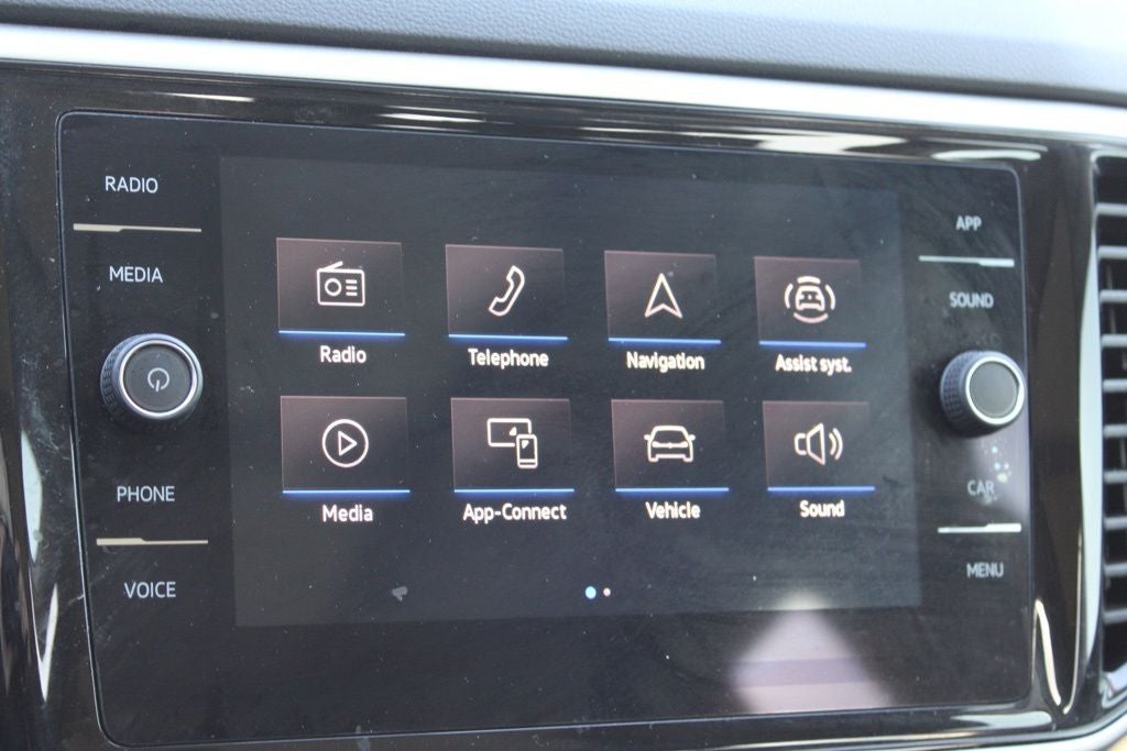 2022 Volkswagen Atlas 3.6L V6 SE w/Technology