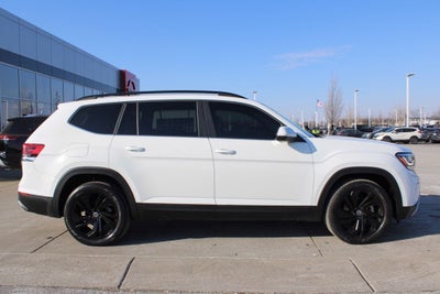 2022 Volkswagen Atlas 3.6L V6 SE w/Technology