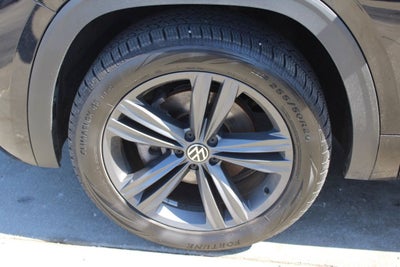 2021 Volkswagen Atlas 3.6L V6 SE w/Technology R-Line