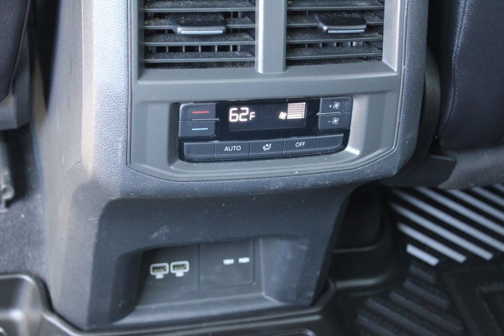 2021 Volkswagen Atlas 3.6L V6 SE w/Technology R-Line