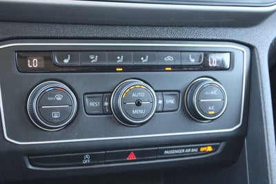 2021 Volkswagen Atlas 3.6L V6 SE w/Technology R-Line