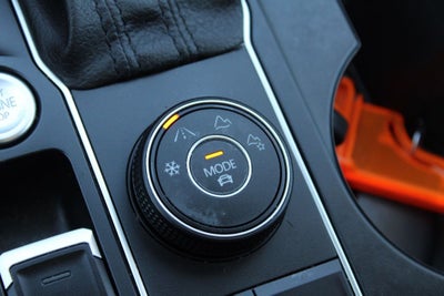 2021 Volkswagen Atlas 3.6L V6 SE w/Technology R-Line