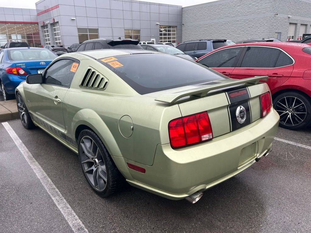2006 Ford Mustang GT Deluxe
