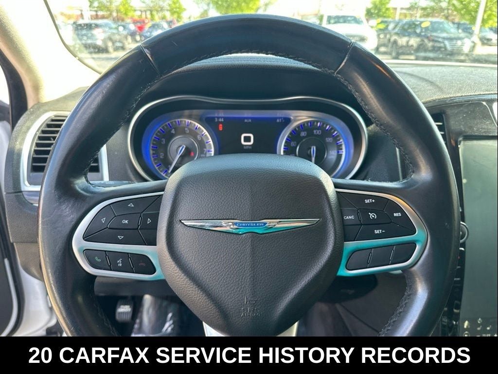 2018 Chrysler 300 Touring