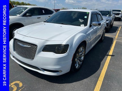 2018 Chrysler 300 Touring