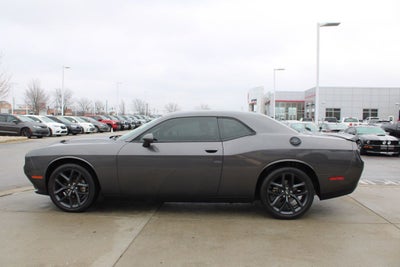 2022 Dodge Challenger SXT