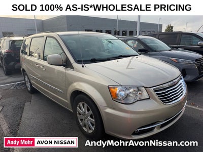 2016 Chrysler Town & Country Touring