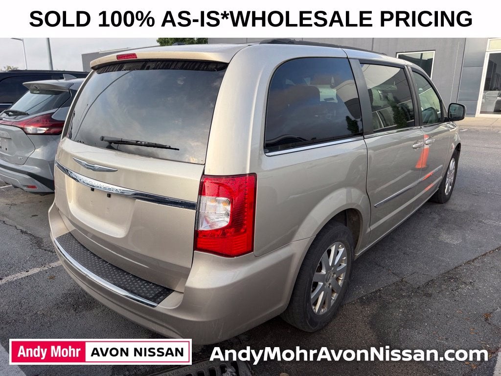 2016 Chrysler Town & Country Touring