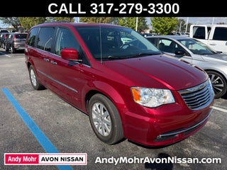 2016 Chrysler Town &amp; Country Touring