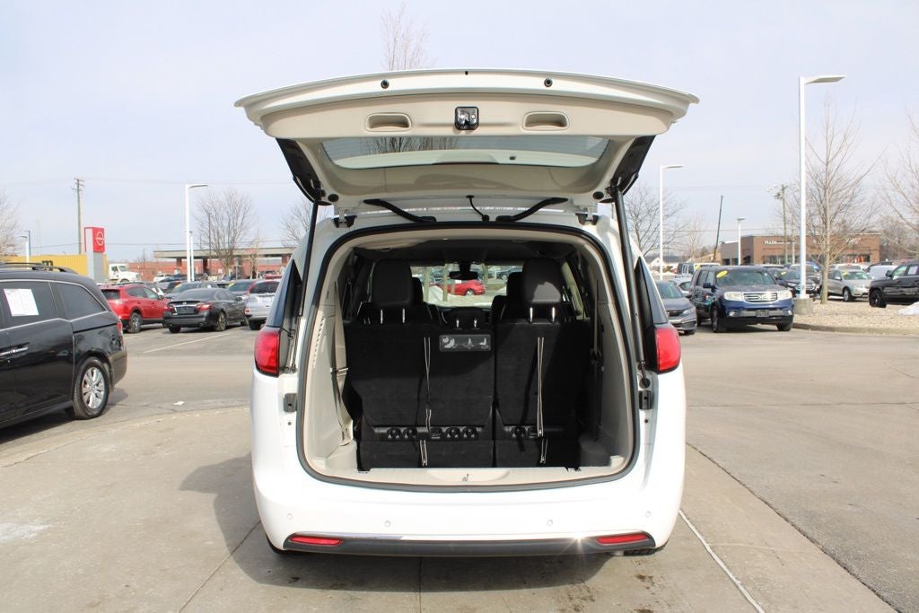 2019 Chrysler Pacifica Touring L