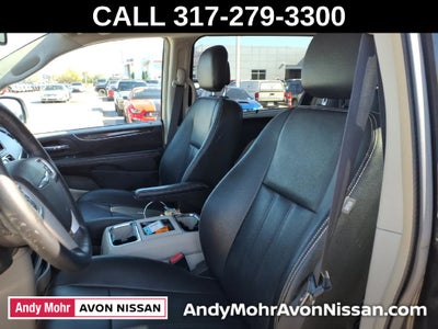 2016 Chrysler Town & Country Touring-L