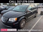 2016 Chrysler Town & Country Touring-L