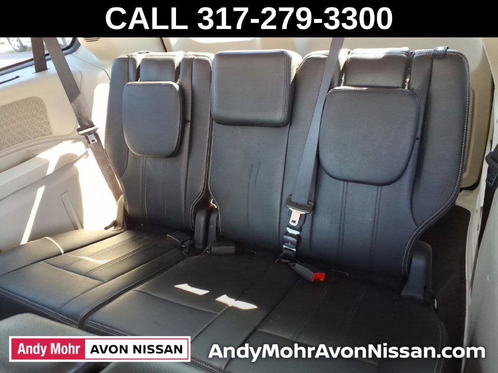 2016 Chrysler Town & Country Touring-L