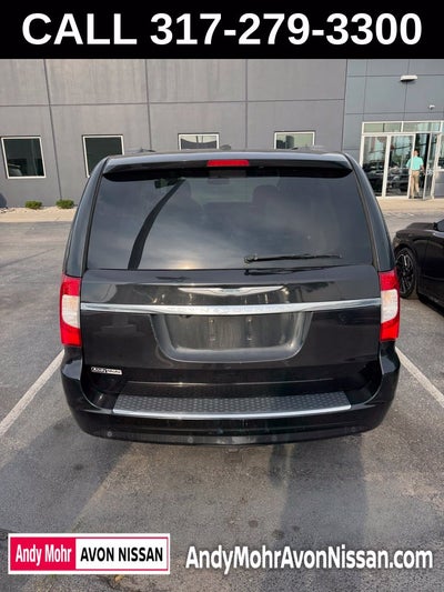 2016 Chrysler Town & Country Touring-L