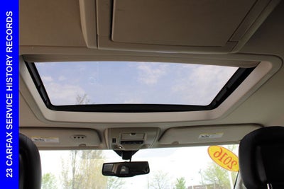 2016 Chrysler Town & Country Touring-L