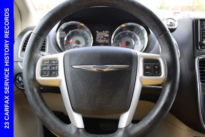 2016 Chrysler Town & Country Touring-L