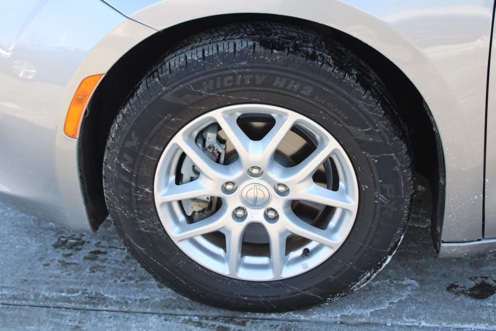 2020 Chrysler Voyager LXI