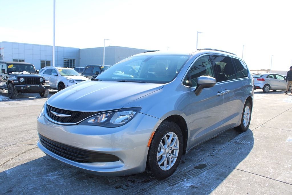 2020 Chrysler Voyager LXI