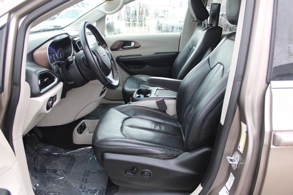 2018 Chrysler Pacifica Touring L Plus