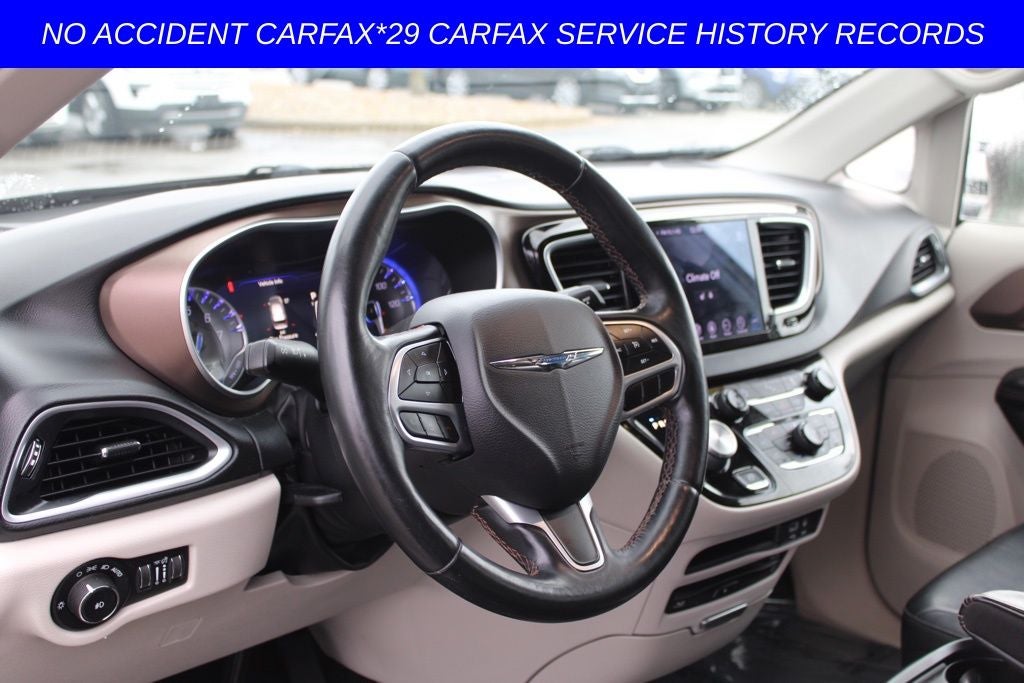 2018 Chrysler Pacifica Touring L Plus