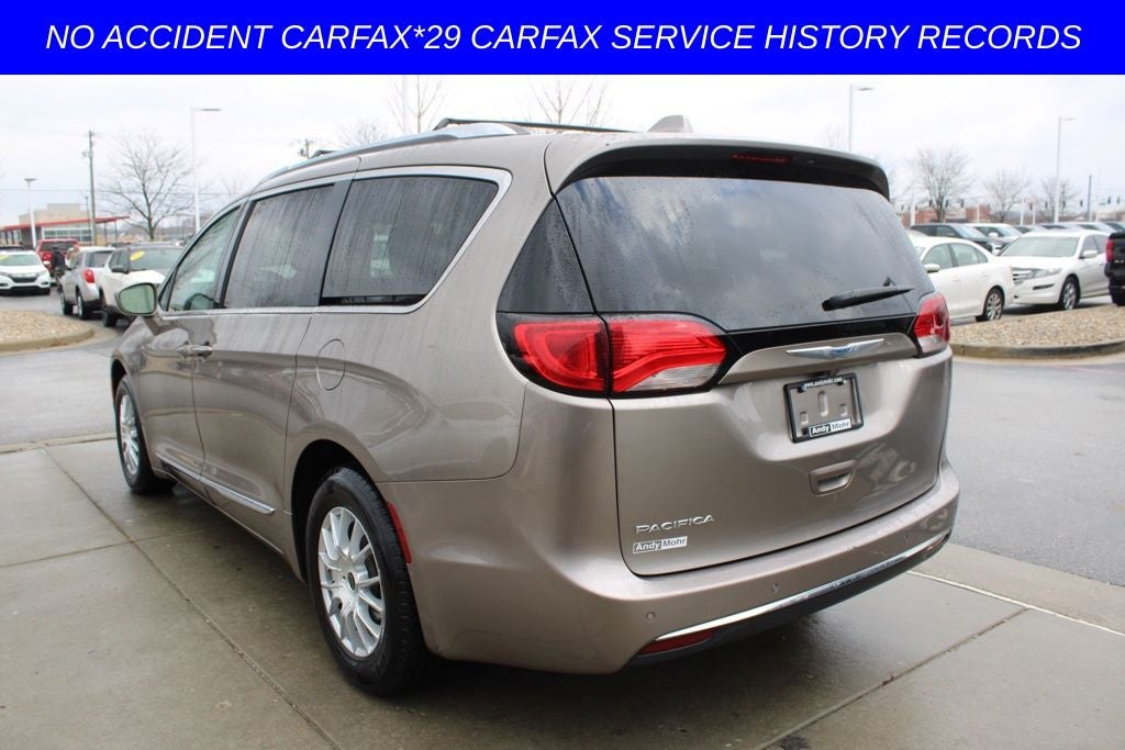 2018 Chrysler Pacifica Touring L Plus