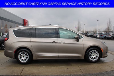 2018 Chrysler Pacifica Touring L Plus