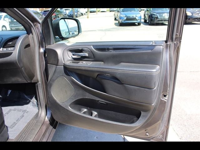 2018 Dodge Grand Caravan SE Plus