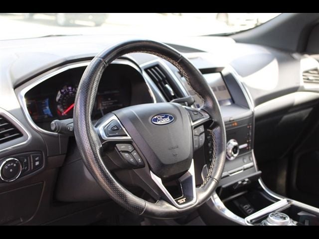 2020 Ford Edge ST