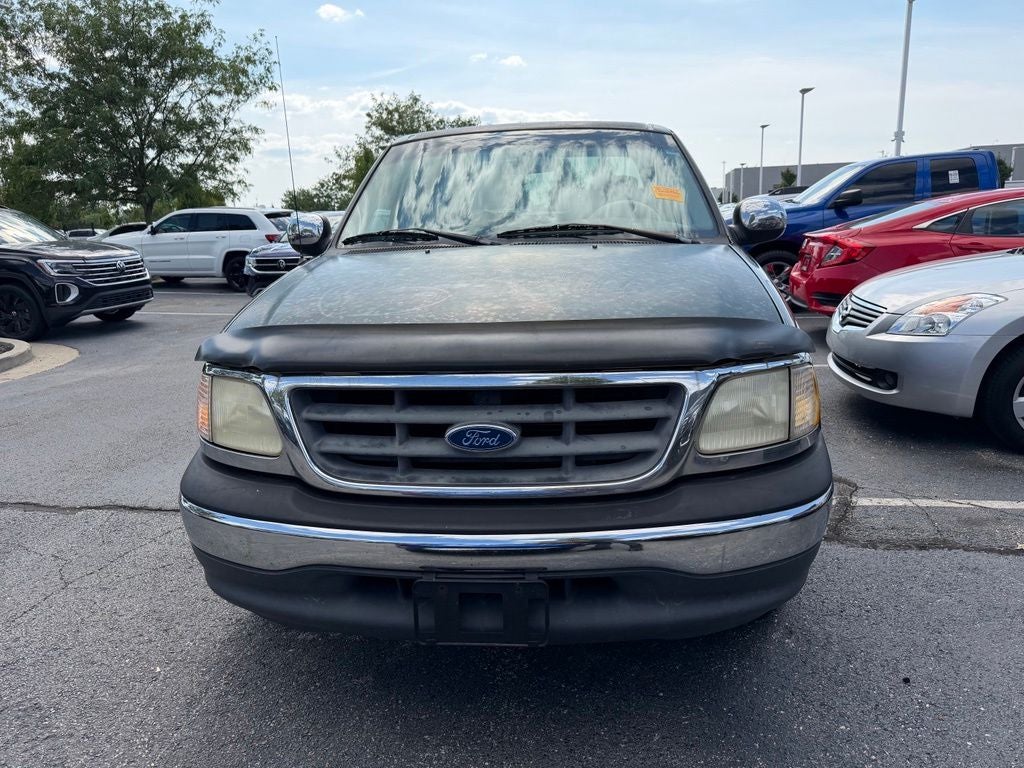 2001 Ford F-150 Base