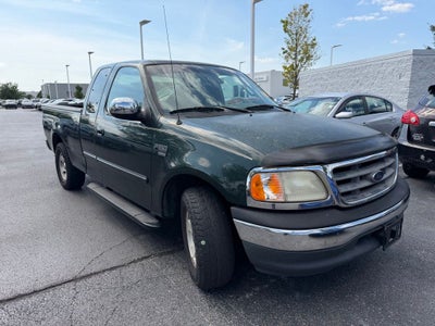 2001 Ford F-150 Base