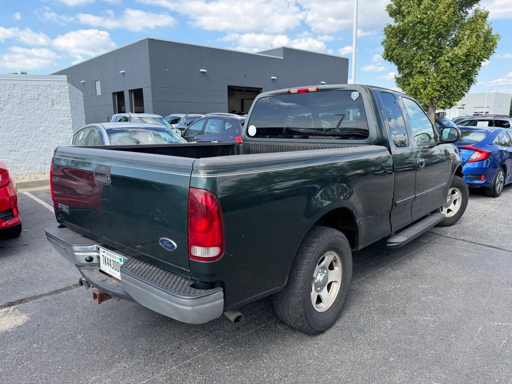 2001 Ford F-150 Base
