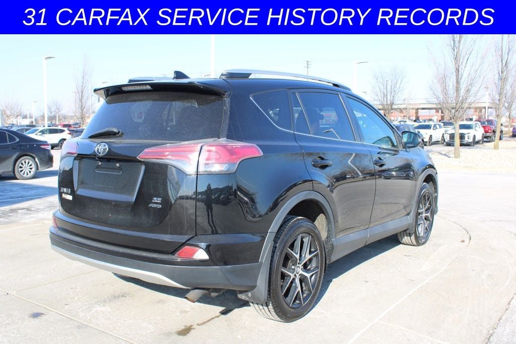 2016 Toyota RAV4 SE