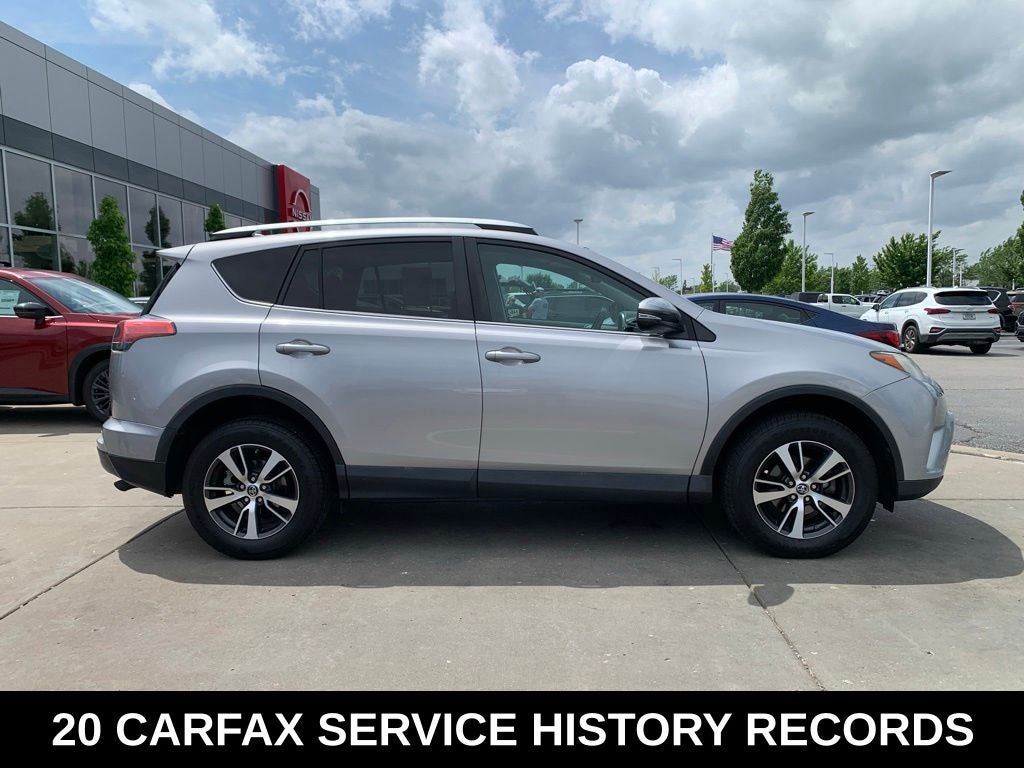 2016 Toyota RAV4 XLE