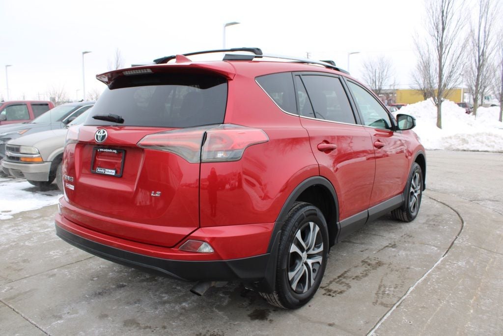 2016 Toyota RAV4 LE