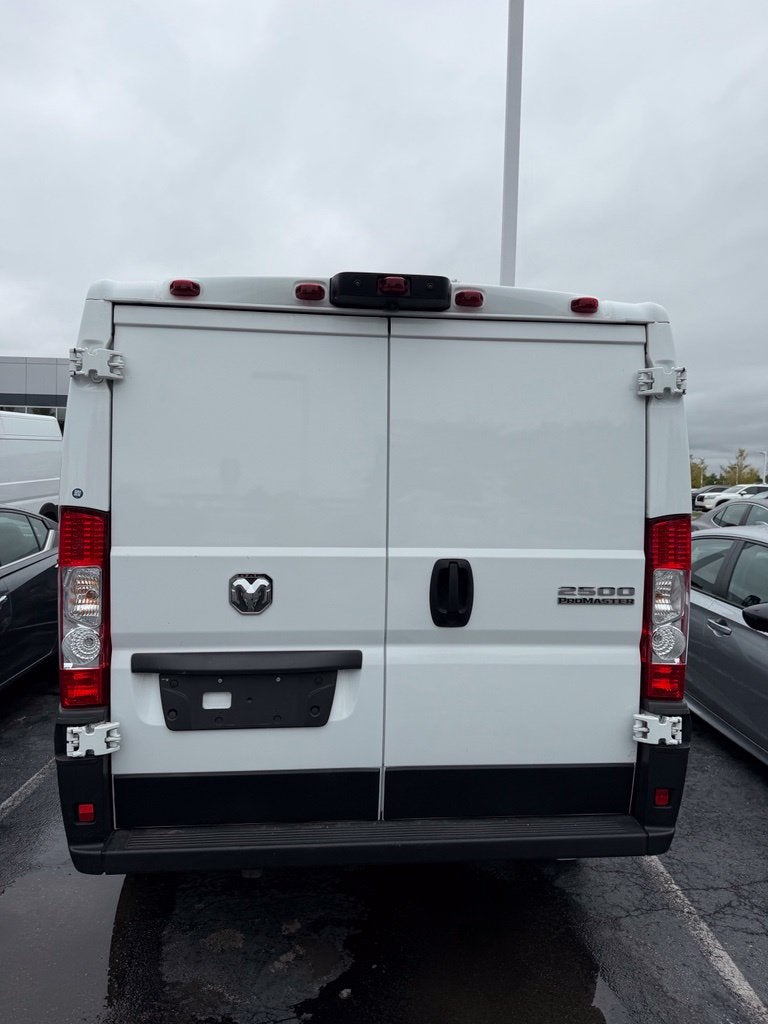 2025 RAM ProMaster 2500 Base 136 WB