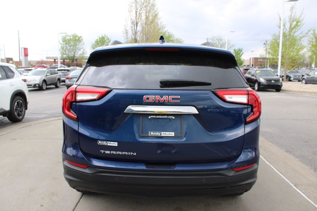 2022 GMC Terrain SLE