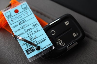 2021 GMC Sierra 1500 SLT