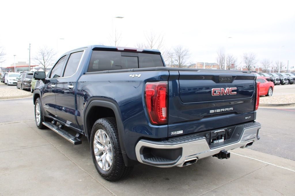 2021 GMC Sierra 1500 SLT