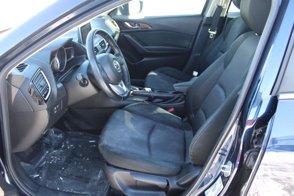 2015 Mazda Mazda3 i Touring
