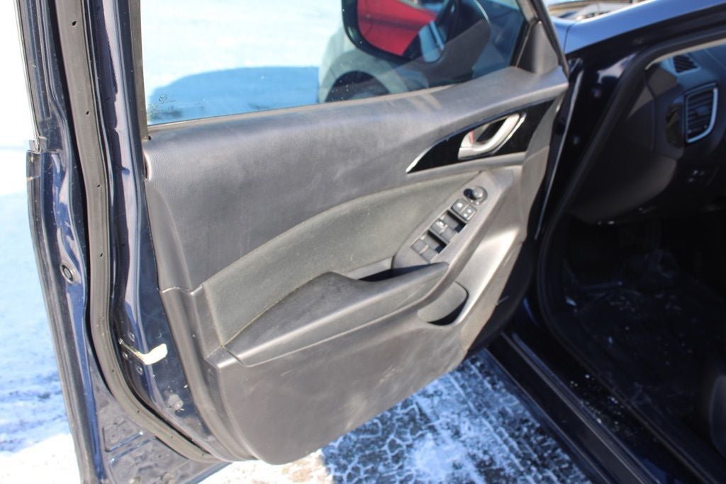 2015 Mazda Mazda3 i Touring