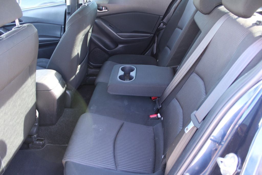 2015 Mazda Mazda3 i Touring